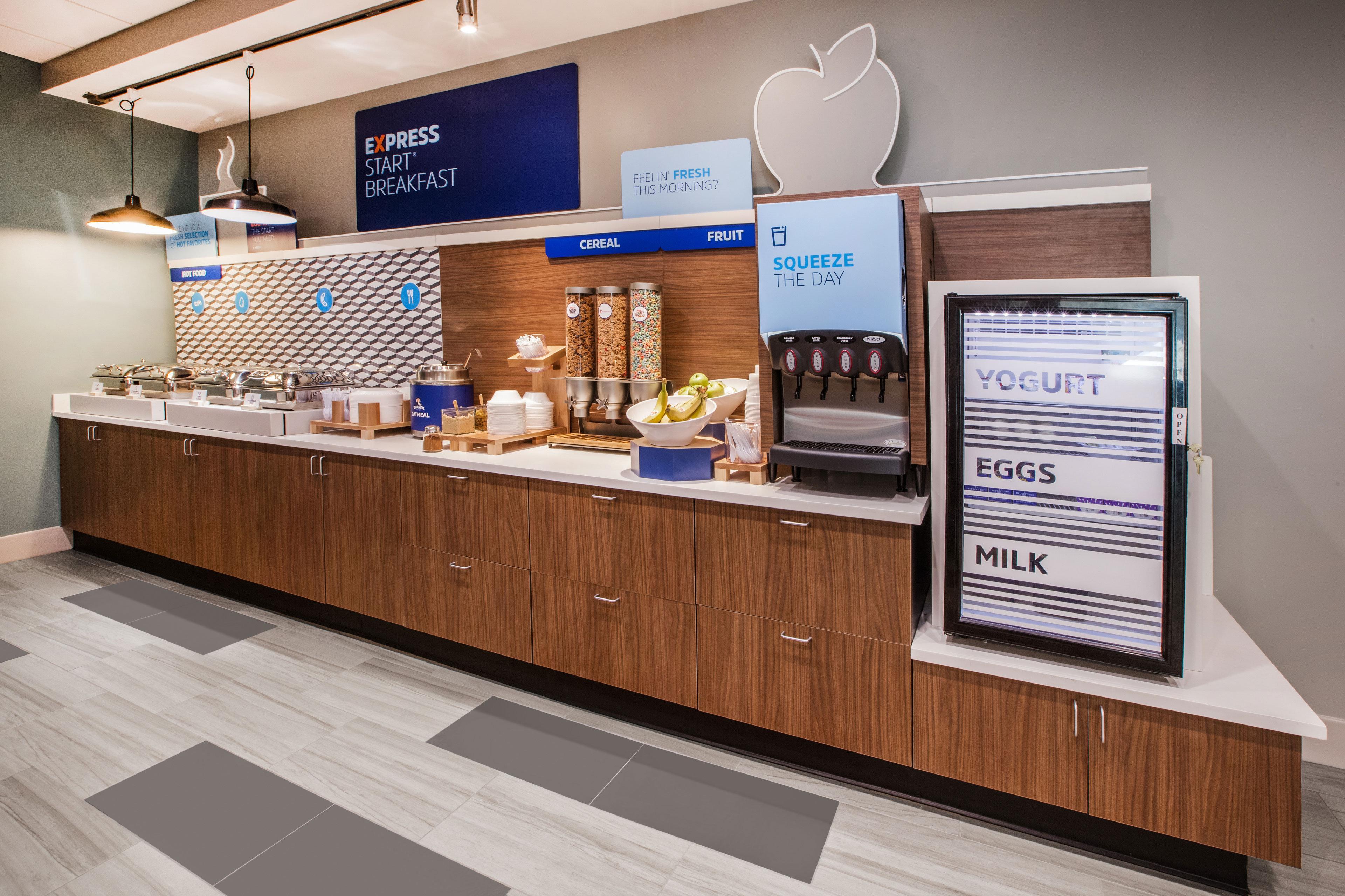 Holiday Inn Express & Suites Pine Bluff/Pines Mall By Ihg מראה חיצוני תמונה