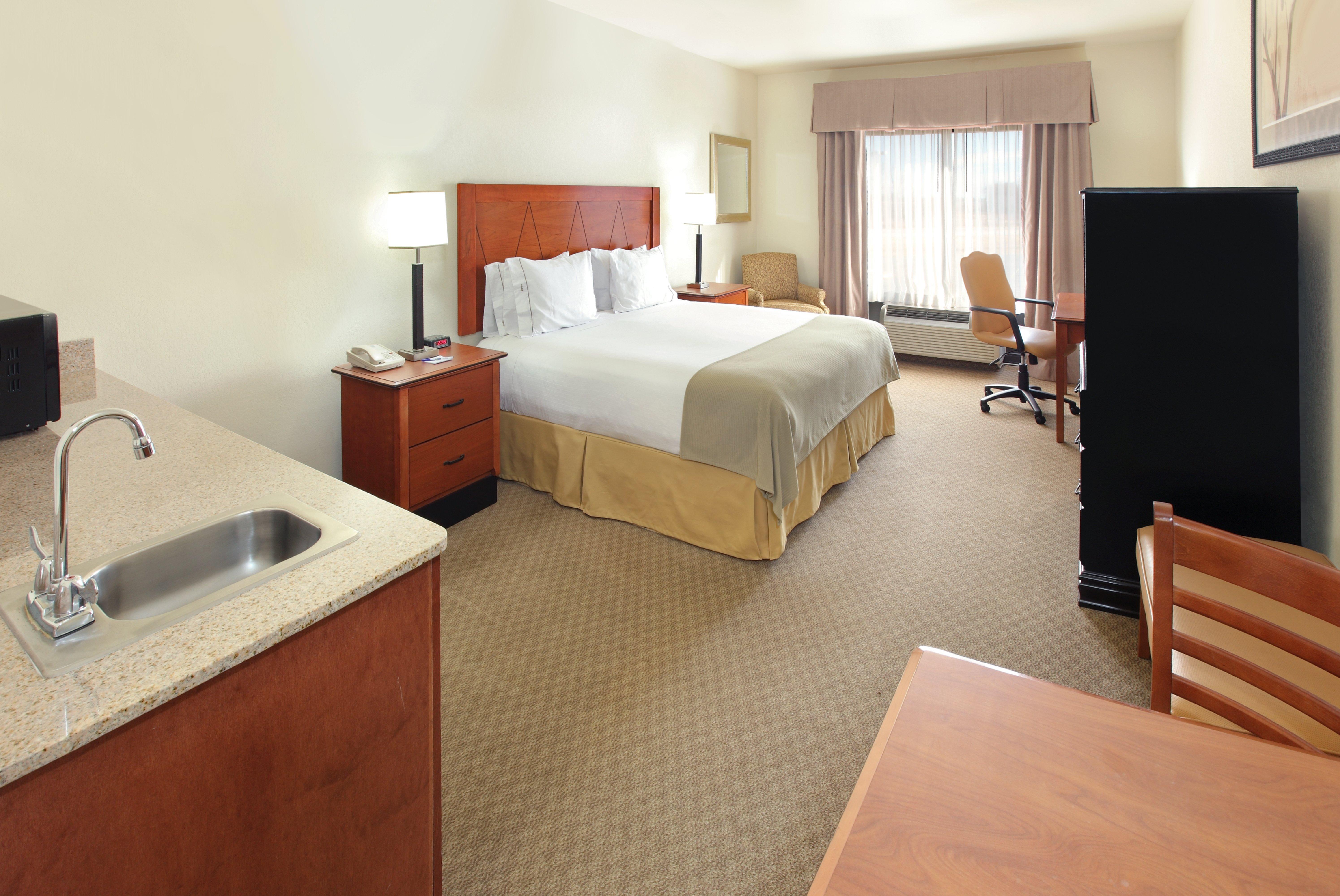 Holiday Inn Express & Suites Pine Bluff/Pines Mall By Ihg מראה חיצוני תמונה